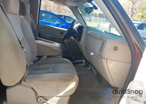 2005 Chevrolet Silverado K1500 из США, поврежденный, VIN 1GCEK19TX5E179015